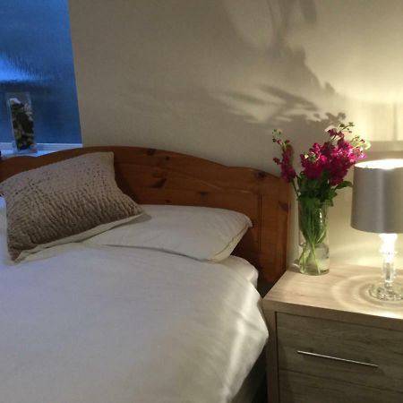 Rose Alley Apartment Westport Eksteriør bilde